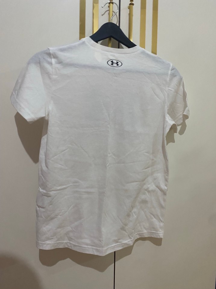 Under Armour Beyaz Kısa Kollu Tişört - Görsel 3