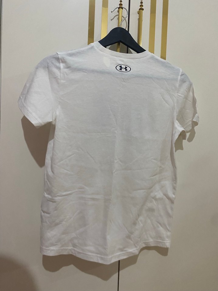 Under Armour Beyaz Kısa Kollu Tişört - Görsel 4