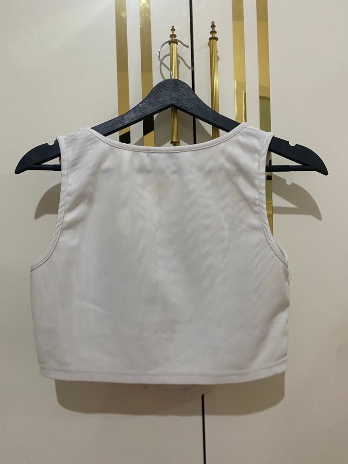 Beyaz Mini Kolsuz Crop - Görsel 3