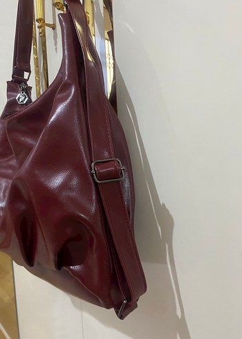 Bordo Parlak Deri Kadın Çanta - Görsel 3