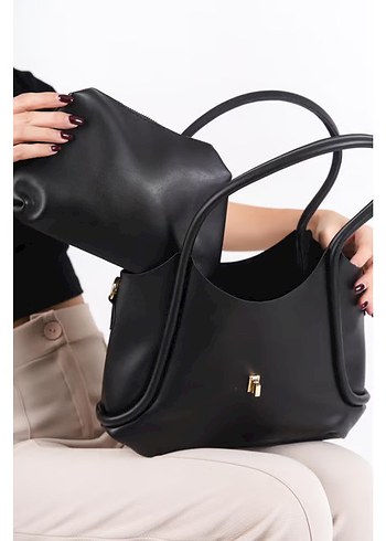 Sokak Tarzı Kürklü Siyah Deri Kadın İkili Çanta - Görsel 2