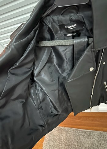 Pullbear Kadın Siyah Deri Ceket - Görsel 3