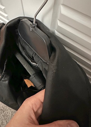 Pullbear Kadın Siyah Deri Ceket - Görsel 4