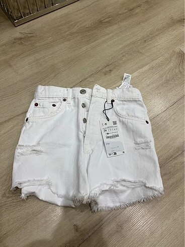 Zara Zara 34 beden kot şort