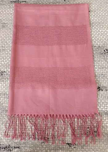 Pembe Pilili Kadın Şal - Görsel 4