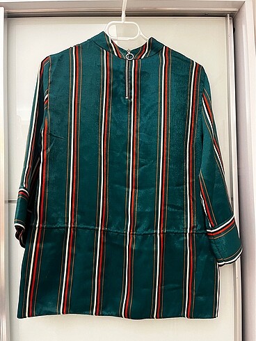 Zara Saten bluz