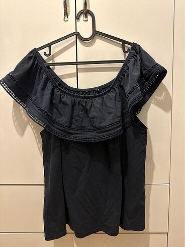 Carmen yaka lacivert bluz vintage tarzlı