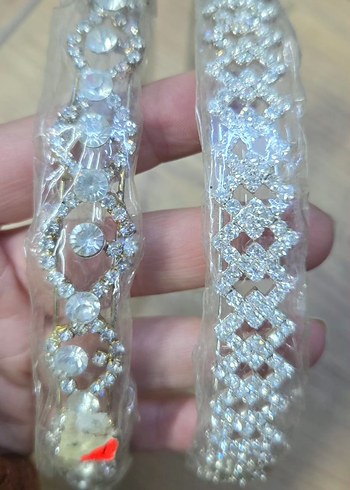 Parlak Beyaz Payetli Gelin Tacı - Görsel 3