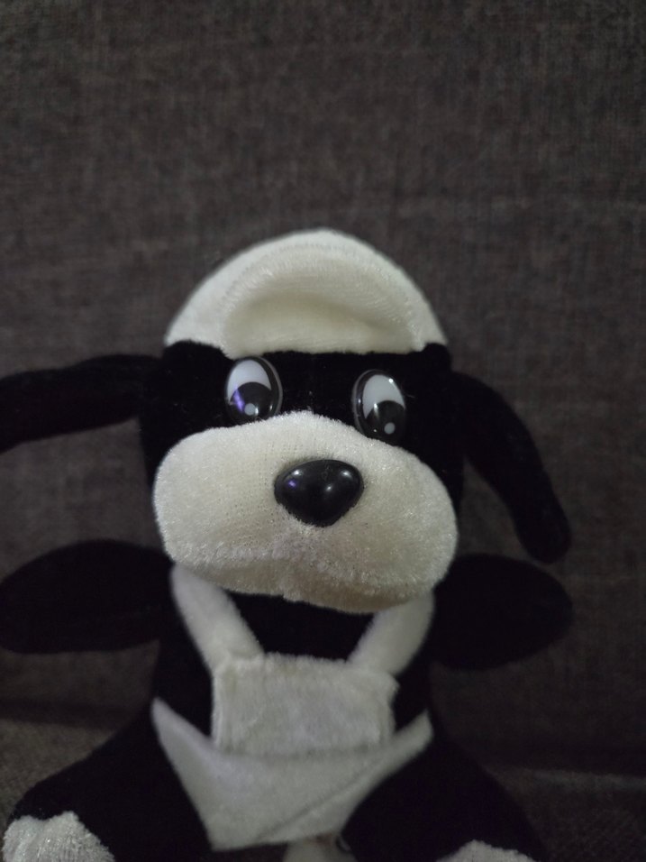 Siyah Beyaz Peluş Oyuncak Köpek - Görsel 2