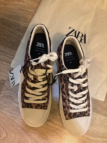 39 Beden Orjinal Zara leopar spor ayakkabı