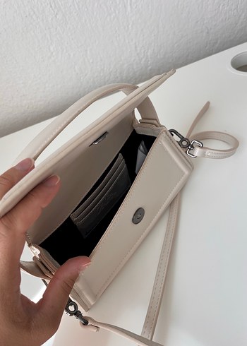 Zara Bej Minimalist Deri Kadın Çantası