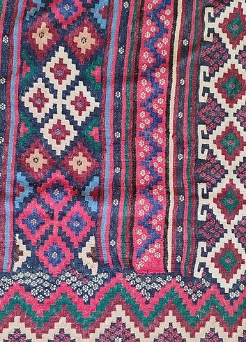  Beden çeşitli Renk Ayvacık El Dokuma Kilim