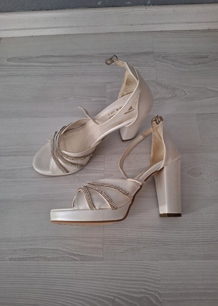Gelin topuklu ayakkabısı - Görsel 2