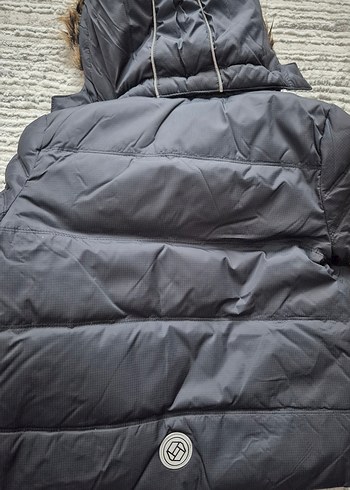 Erkek Çocuk Gri Kürklü Kapüşonlu Mont - Görsel 7