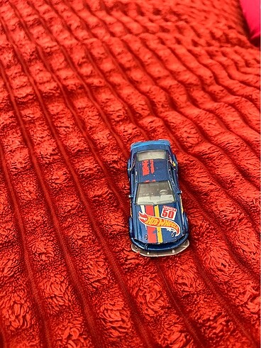 Hotwheels araba 2015 model imzalı