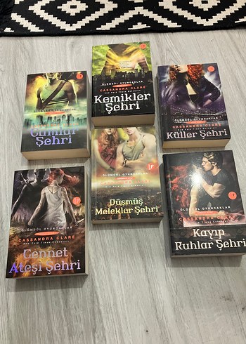 Cehennem Serisi 6 Kitap Seti