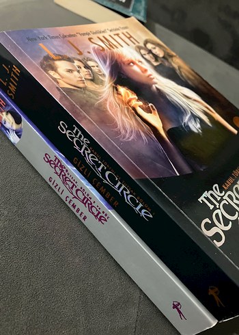 L. J. Smith - Gizli Çember Roman Seti - Görsel 2