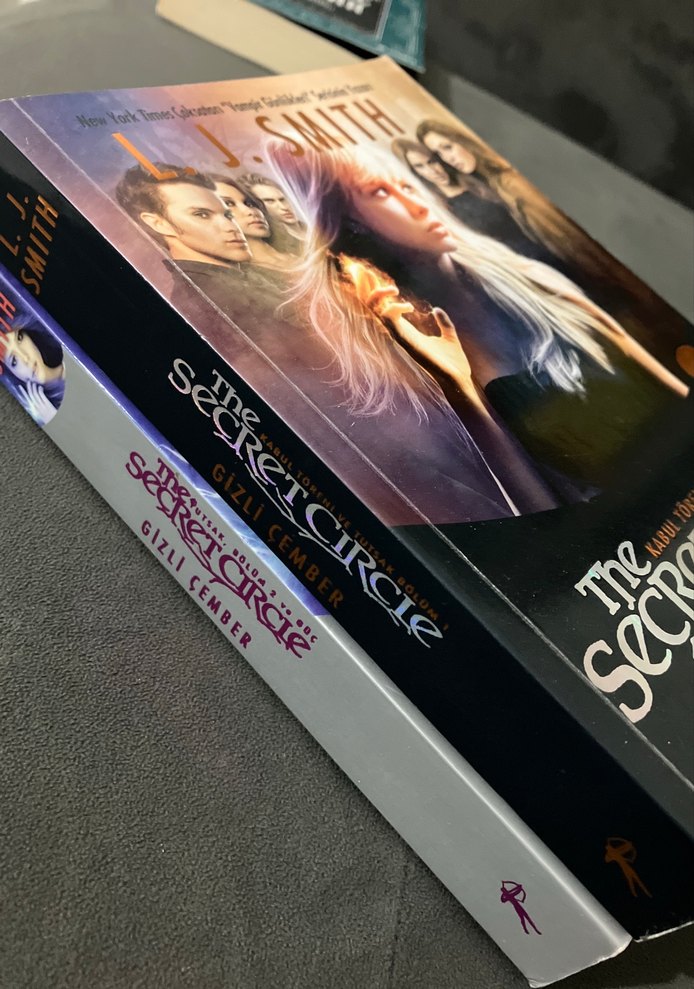 L. J. Smith - Gizli Çember Roman Seti - Görsel 2