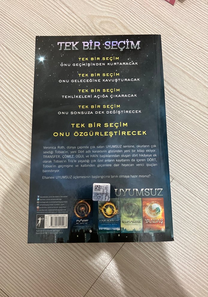 Dört - Veronica Roth Roman - Görsel 2