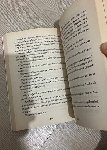 Kız ve Kurt - Sarah Blakley & Johnson - Görsel 3