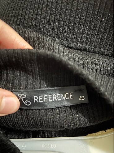 Siyah Beyaz Çizgili Kol Detaylı Triko Elbise ? Modern ve Şık - Görsel 12