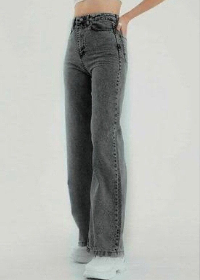 Yüksek Bel Gri Jean Pantolon ? Rahat ve Tarz Sahibi? - Görsel 3