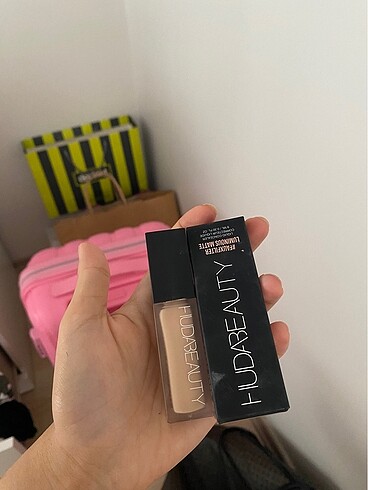 Huda Beauty Concelear Kapatıcı