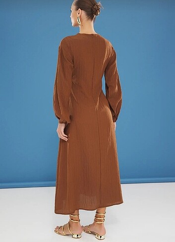 40 Beden kahverengi Renk Trendyol modest elbise
