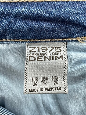 34 Beden mavi Renk Zara Jean / Kot %70 İndirimli.