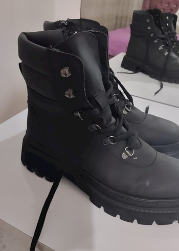 Siyah Deri postal bot - Görsel 2