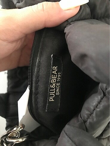  Beden siyah Renk Pull and bear siyah çanta