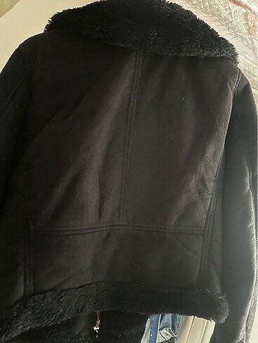 Pull and Bear Pull and bear siyah kısa kaban