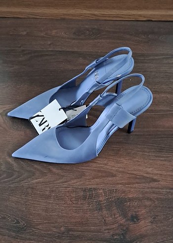 Mavi Tokalı Stiletto Topuklu Kadın Ayakkabı - Görsel 3