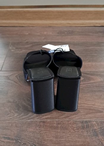 Siyah Platform Topuklu Kadın Sandalet - Görsel 3