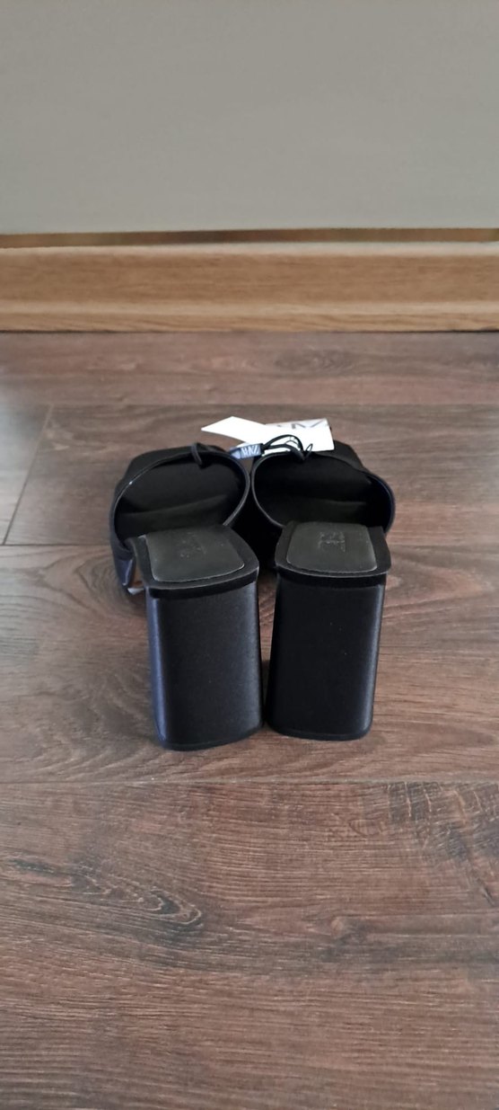 Siyah Platform Topuklu Kadın Sandalet - Görsel 3