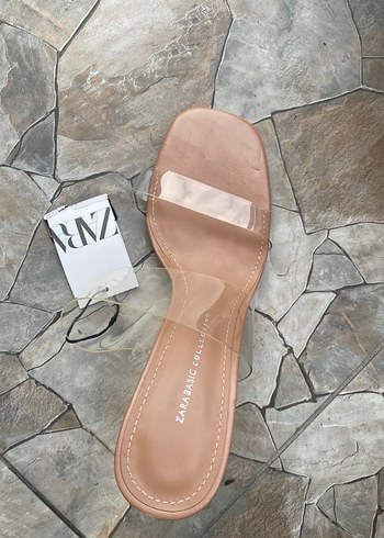 Bej Yılan Desenli Tokalı Kadın Terlik - Görsel 2