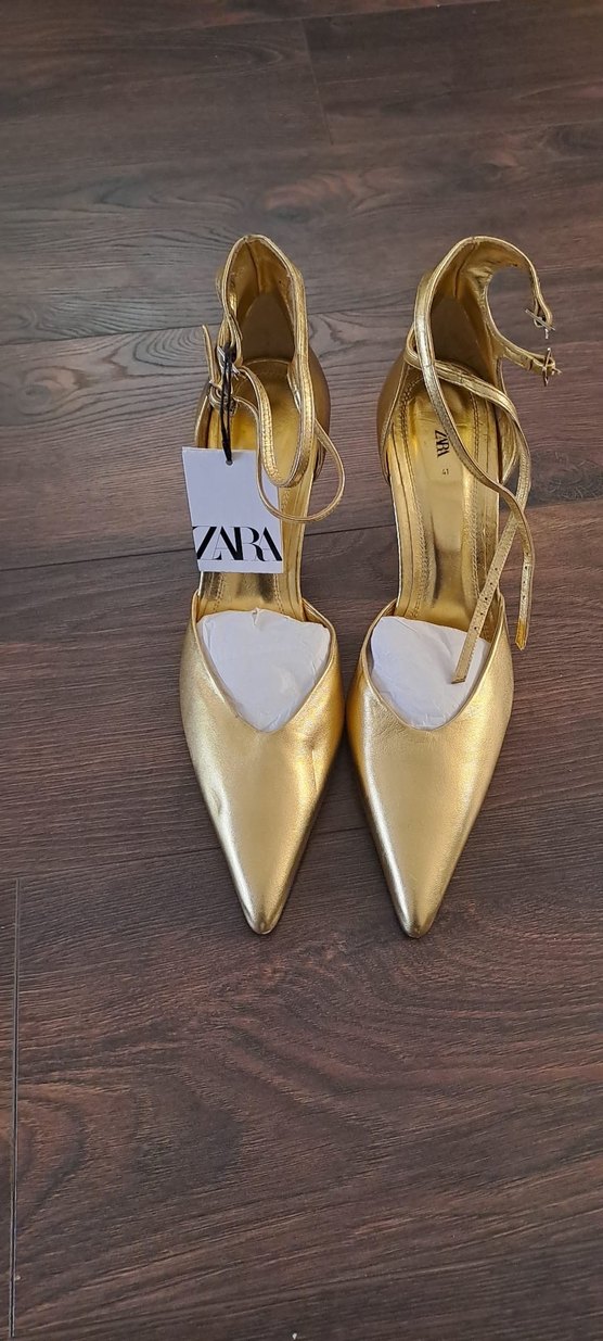 Altın Renkli Stiletto Topuklu Kadın Ayakkabı - Görsel 2