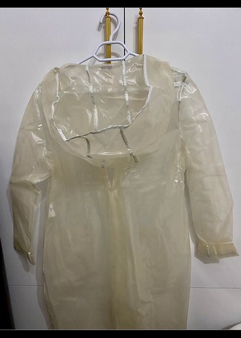 Şeffaf Uzun Kadın Yağmurluk - Görsel 3