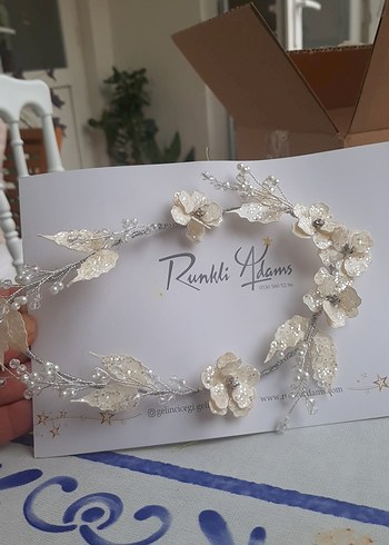 Boncuklu Bej Örgü Saç Aksesuarı - Görsel 3