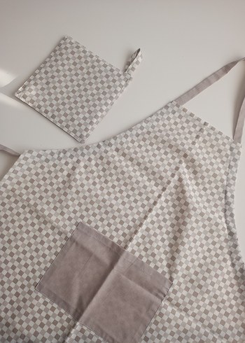 LC Waikiki Minimalist Gri Bej Kareli Mutfak Onlugu Seti