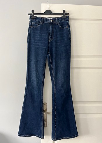 Zara Koyu laci ispanyol paça jean