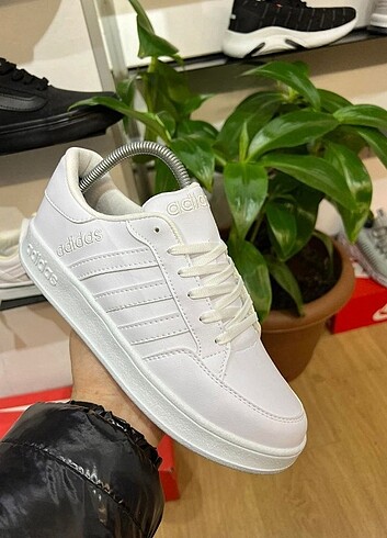 #Adidas Neo Beyaz Spor Ayakkabı 