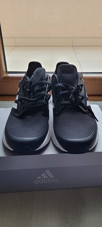 41 Beden Adidas ayakkabı