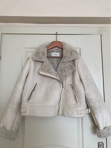 Stradivarius kadın mont