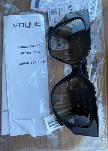 Beden Orijinal Siyah Vogue Kadın Güneş Gözlüğü