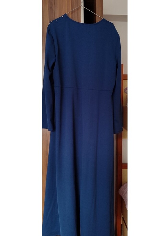 Indigo renkli tesettür elbise  - Görsel 3