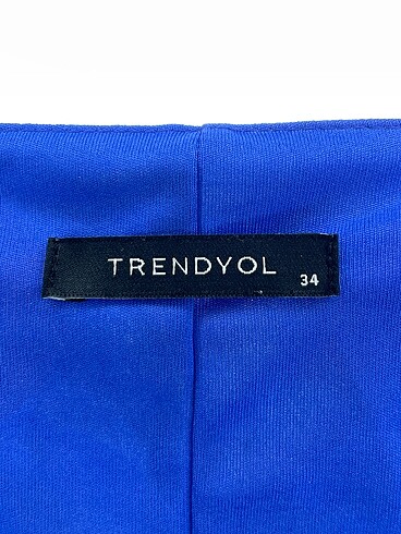 34 Beden çeşitli Renk Trendyol & Milla Mini Üst %70 İndirimli.