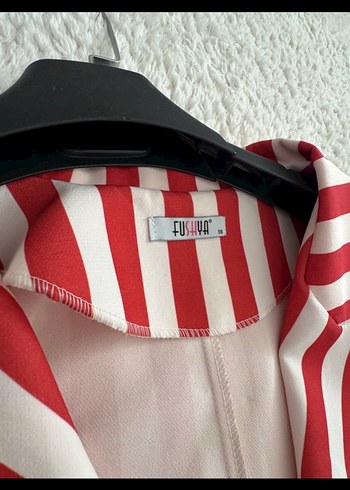 m Beden kırmızı Renk Düğmeli Kırmızı Çizgili Mini Kadın Blazer