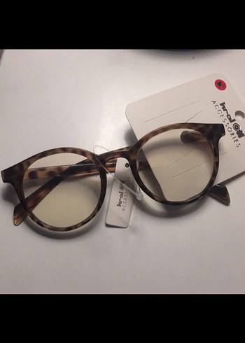 Şeffaf Bej Kadın Gözlüğü - Paris Tarzı - Görsel 2