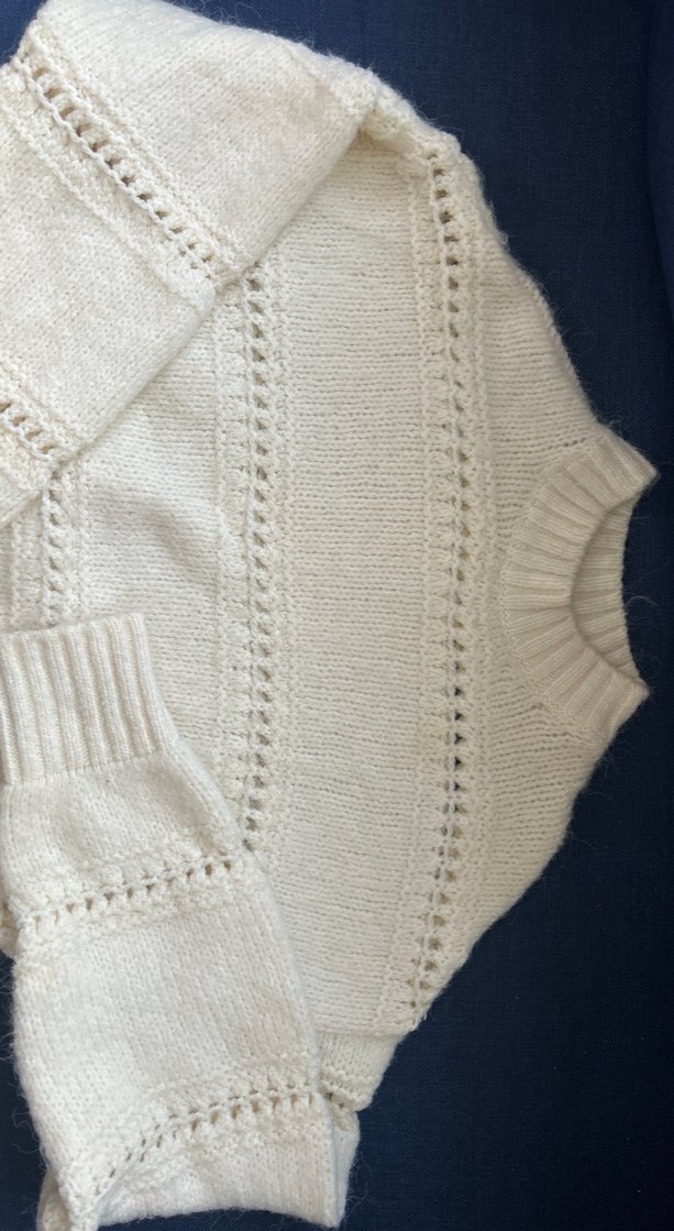 Bohem Tarzı Beyaz Örgü Kadın Kazak - Görsel 2